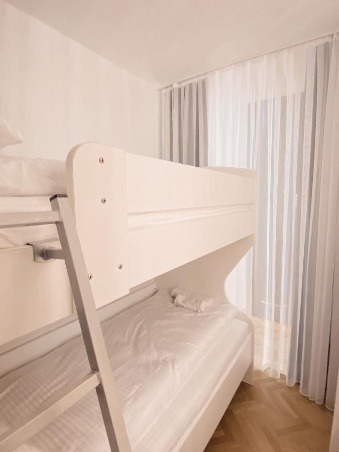 Diamond Apartment Prishtina 2 Priştine Dış mekan fotoğraf