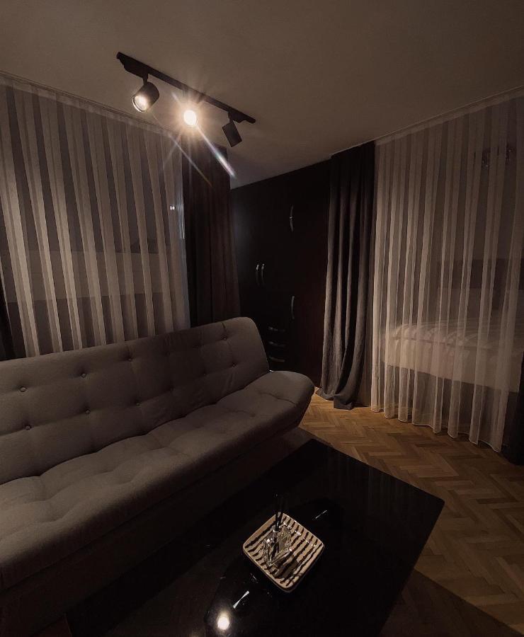 Diamond Apartment Prishtina 2 Priştine Dış mekan fotoğraf